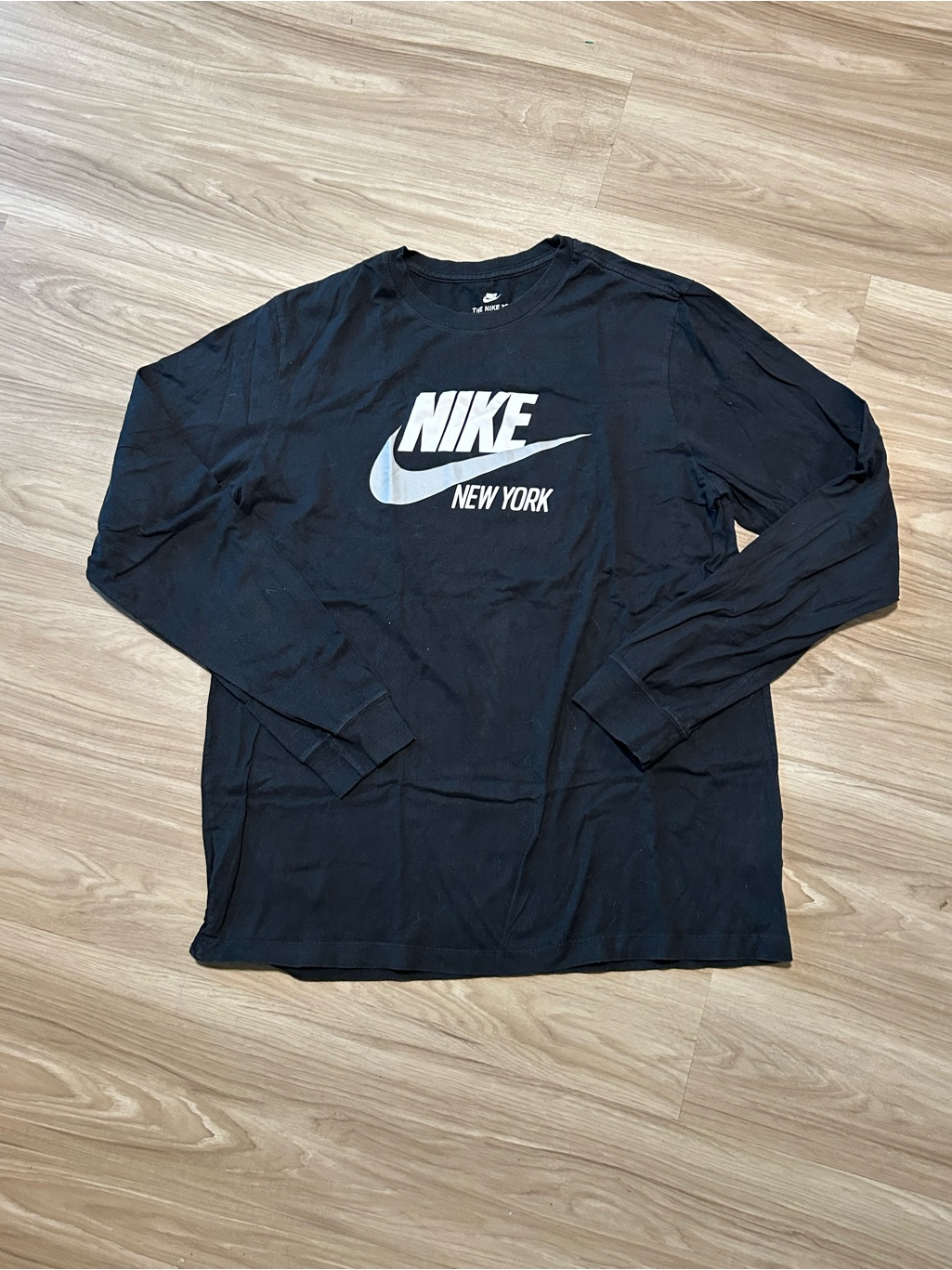 Nike Black Long-Sleeve Logo Tee With White Swoosh - New York